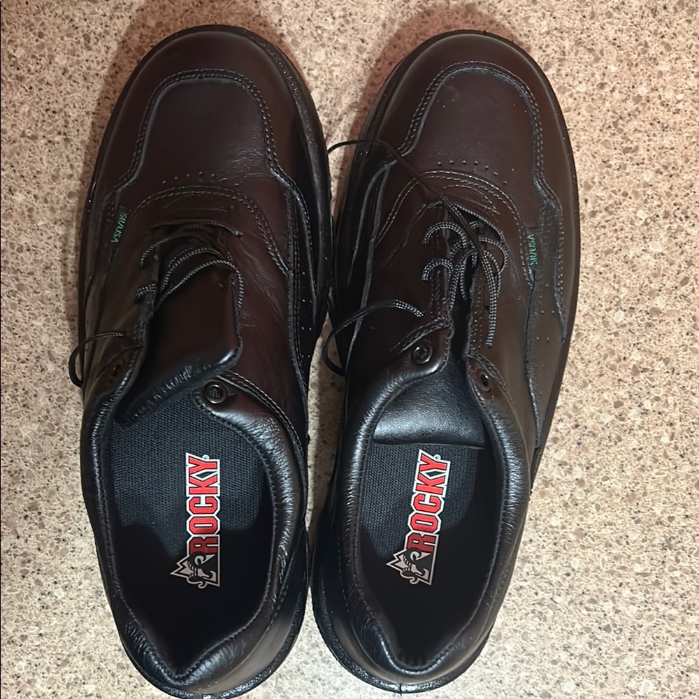 Rocky Black Oxfords Classic Leather Design